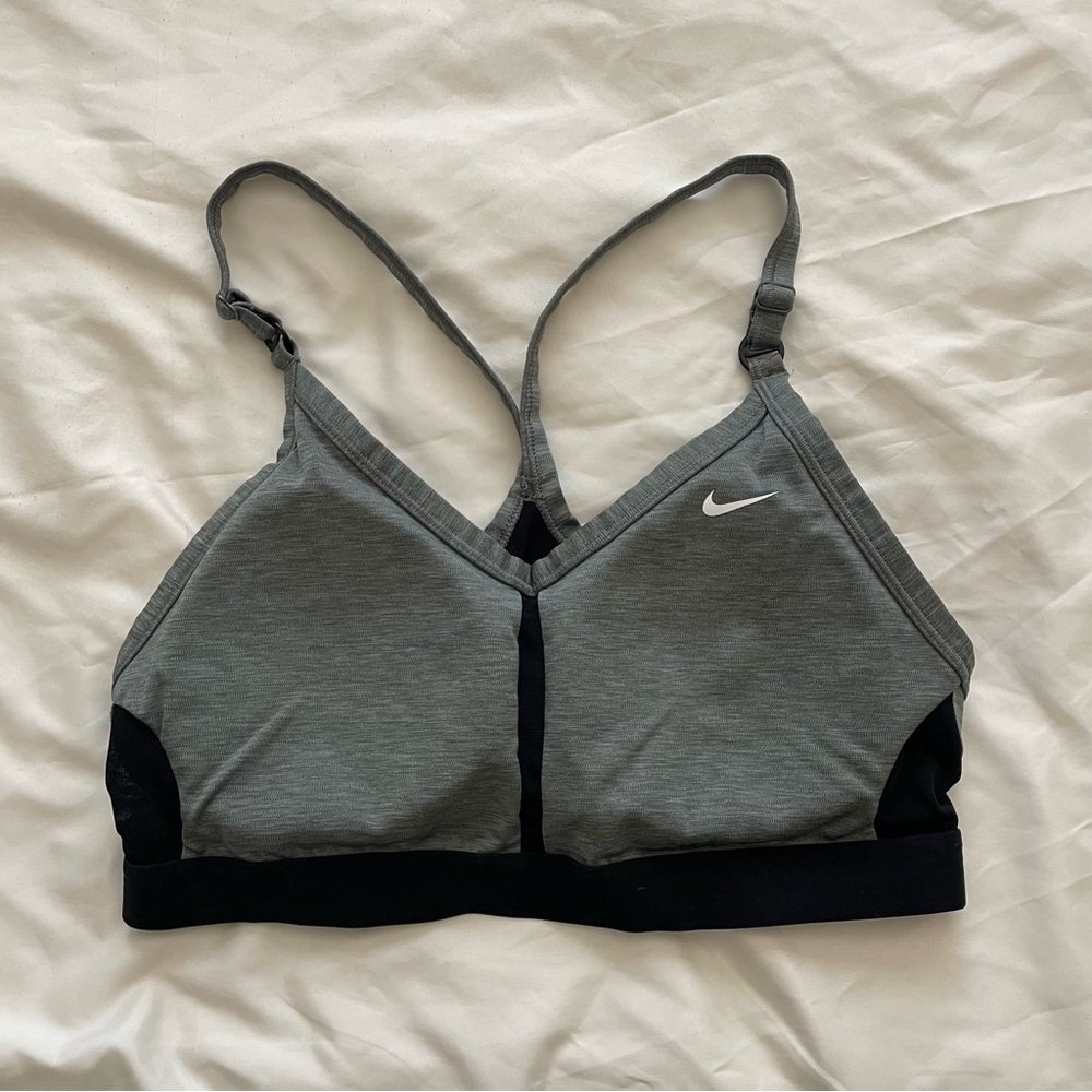 gray nike racerback sports bra